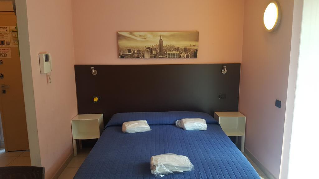 Residenza Villa Regina 몬차 외부 사진