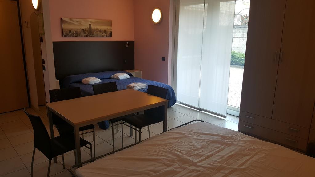 Residenza Villa Regina 몬차 외부 사진