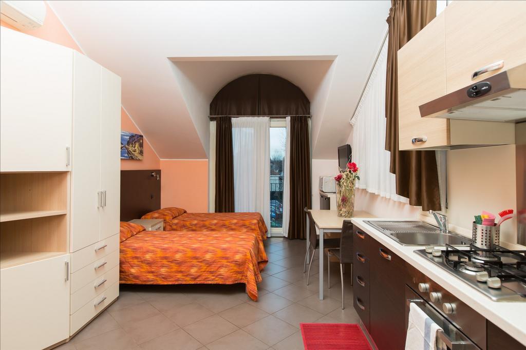 Residenza Villa Regina 몬차 외부 사진